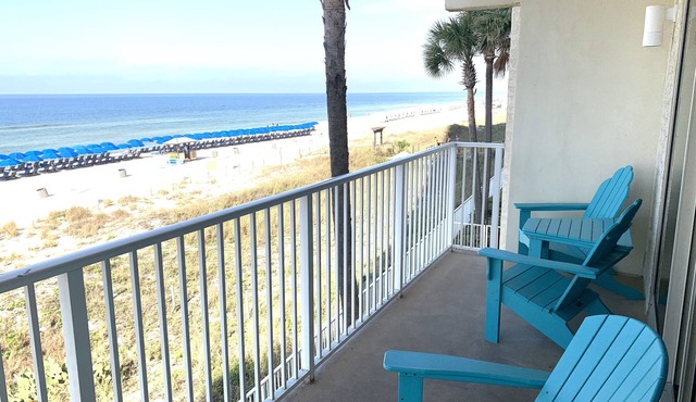 Spacious 2nd Floor Condo Stunning Direct Gulf Ocean Views, Lagoon Pool, Parking