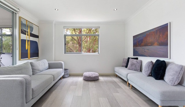 Spacious 3-Bed Apartment in the Heart of St Ives