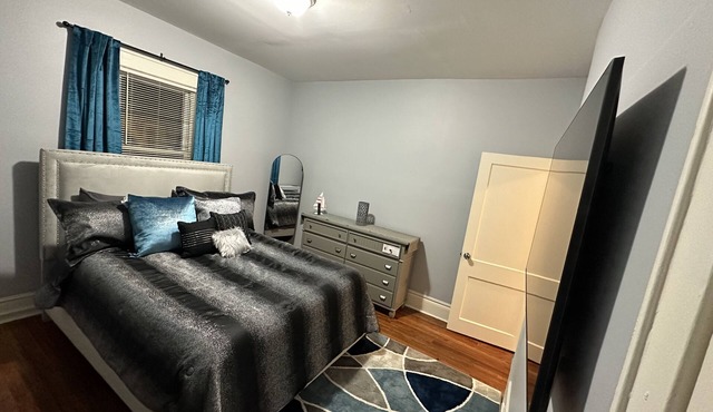 Spacious 3 Bedroom 1 Bathroom Apartment 5 minutes to Seton Hall University