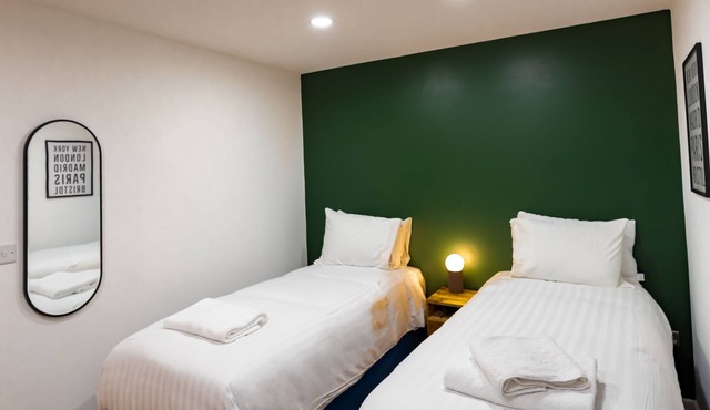 Spacious 3 bedroom apartment in City Centre