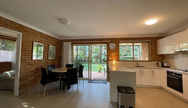 Spacious 3 bedroom beach apartment.