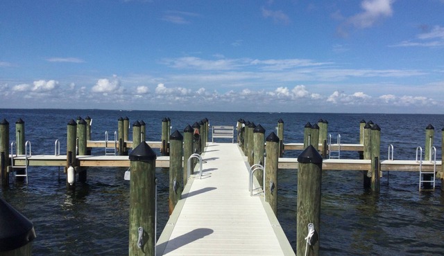 Spacious 3 bedroom Condo On Florida Bay Key Largo