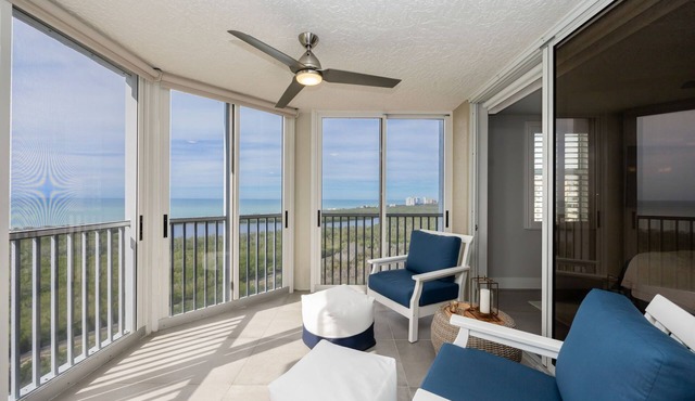 Spacious 3-bedroom condo with huge Gulf and Sunset views in Naples, Florida