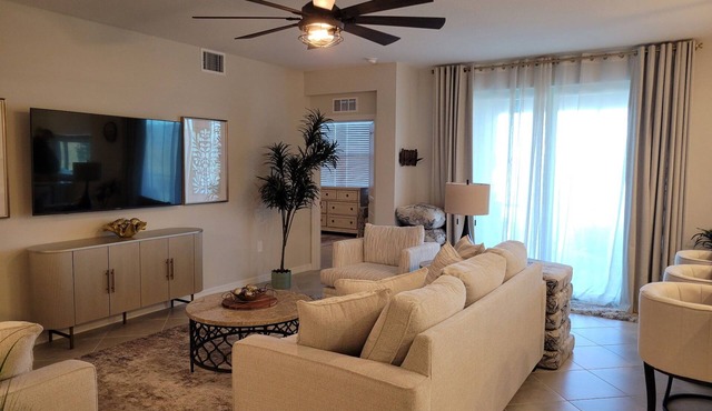 Spacious 3-bedroom condo in fabulous Wellen Park Golf and Country Club