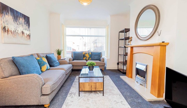 Spacious 3 Bedroom Home with Garden in Doncaster