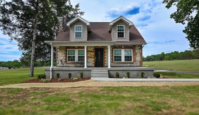 Spacious 3 Bedroom Home In Lebanon Ready To Embrace Your Relaxing Getaway