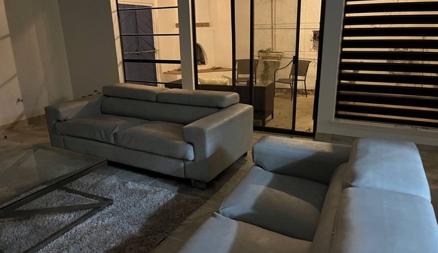 Spacious 3-bedroom house in charming El Paso 5 mins from the Outlets Of El Paso