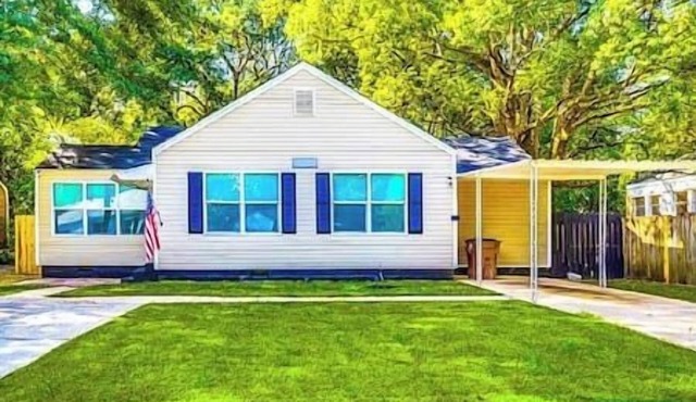 Spacious 3 Bedroom in midtown Mobile, AL