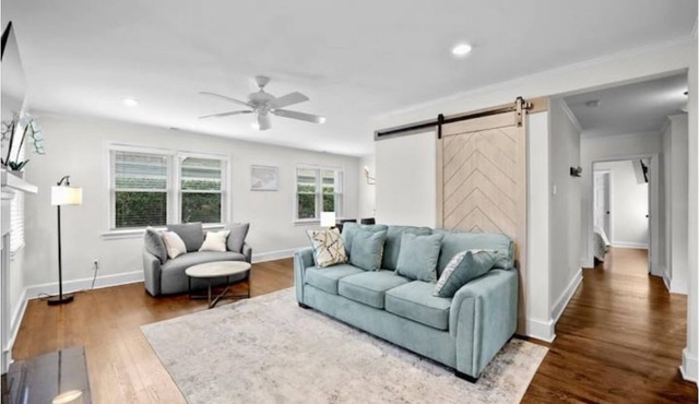 Spacious 3 Bedroom in Myers Park!