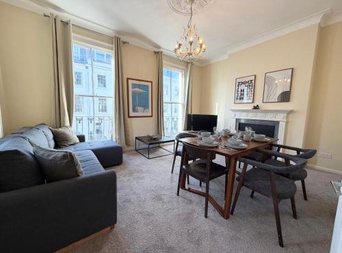 Spacious 3 bedroom Maisonette in Pimlico