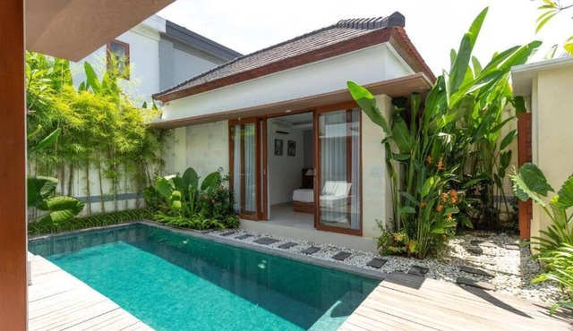 Spacious 3 Bedroom Private Pool Villa in Legian