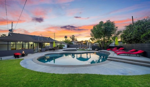 Spacious 3 Bedroom Luxury Home With a Private Pool