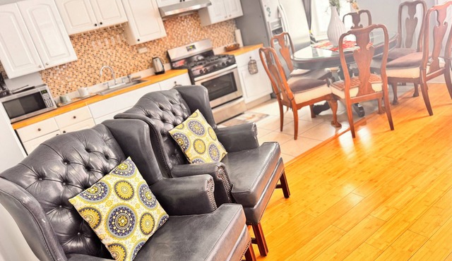 Spacious 3-bedroom apartment in perfect North Bergen with AC