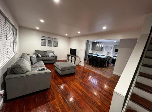 Spacious 3 BR Ewing Home -Quiet