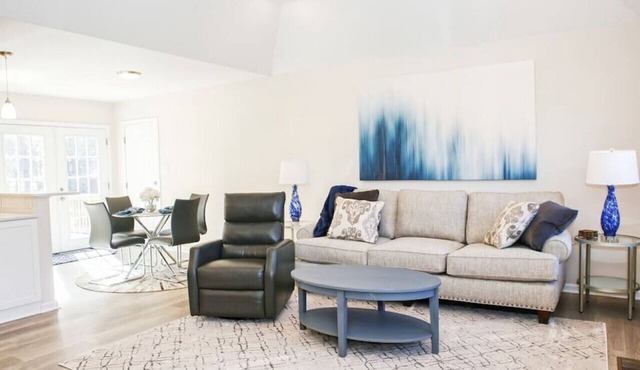 Spacious 3 BR Home 2 Minutes to Lake Norman