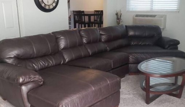 Spacious 3 BR Residential Home Near Downtown Denver & Boulder