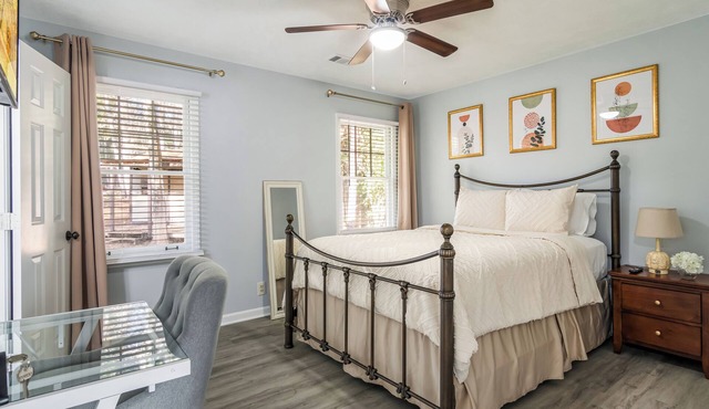 Spacious 30+ Day Retreat – Perfect for Families & Professionals in Transitionn