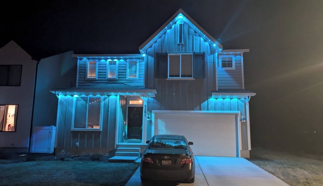 Spacious 3450 sq ft 5-bedroom house in beautiful Eagle Mountain!