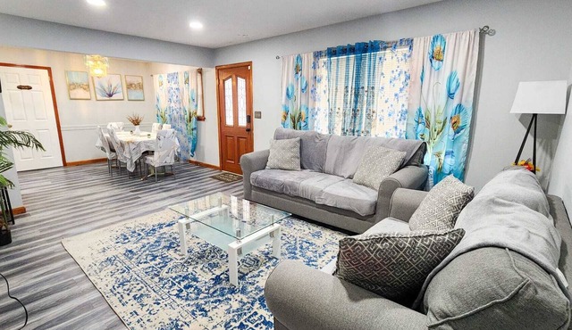 Spacious 3BD Luxury Stay