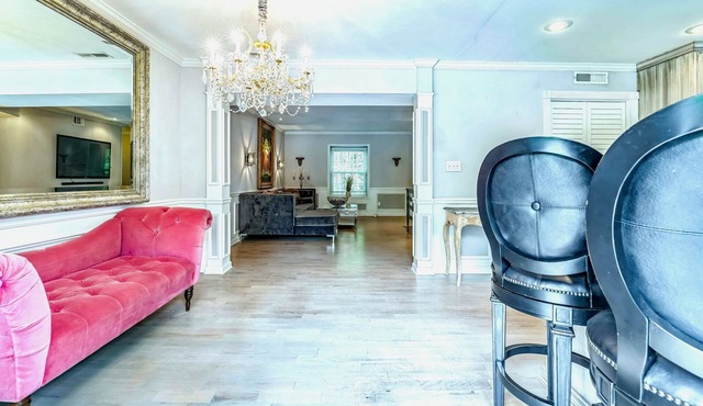 Spacious 3BR/2BA Fully Furnished Retreat in Quiet, Central Buckhead