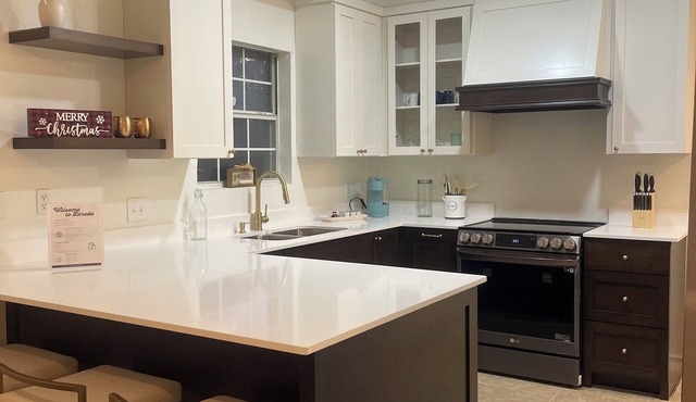 Spacious 3BR/2BA Retreat in North Laredo