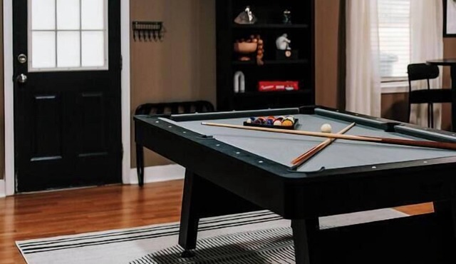 Spacious 3BR, 2BA Statesboro home with game room - Mins to GSU and Downtown