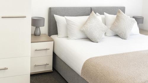 Spacious 3BR Beachside Escape -Perfect for Families & Groups