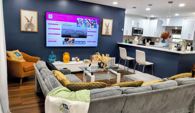 Spacious 3BR Home w/Arcade & Big TV