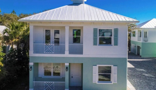 Spacious 3BR with Garage, Walking distant to Downtown