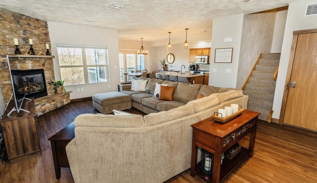 Spacious 4 Bed 4 Bath Condo at Seven Springs