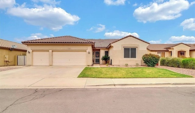 Spacious 4 bed🏡 Sparkling Pool💦 Game Room🎮 Pool Table🎱 Arcade🕹 Sleeps 18