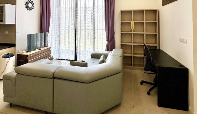 Spacious 4-bedroom apartment 1725 in Medini. Just 10mins walk to legoland.