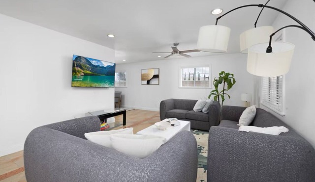 Spacious 4-bedroom house in serene Rowland Heights near LA & Disney