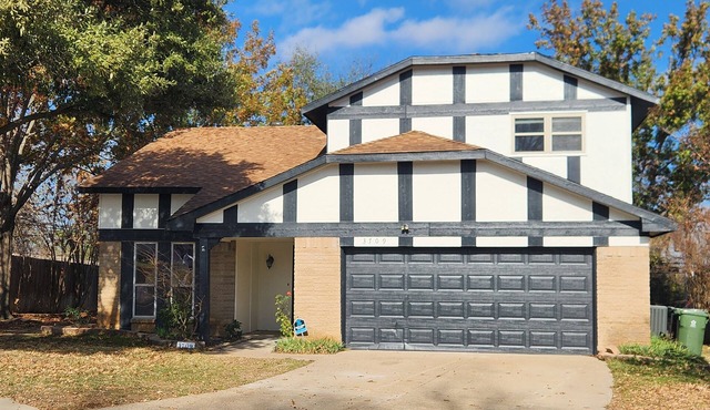 Spacious 4-bedrm house in peaceful Arlington AC near Cowboys/Rangers/AT&Tstadium