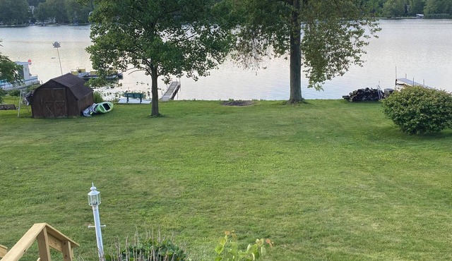 Spacious 4-bedroom 3-bathroom lake house on Shriner Lake in Columbia City.