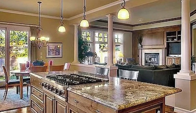 Spacious 4-bedroom house in beautiful Mercer Island with AC