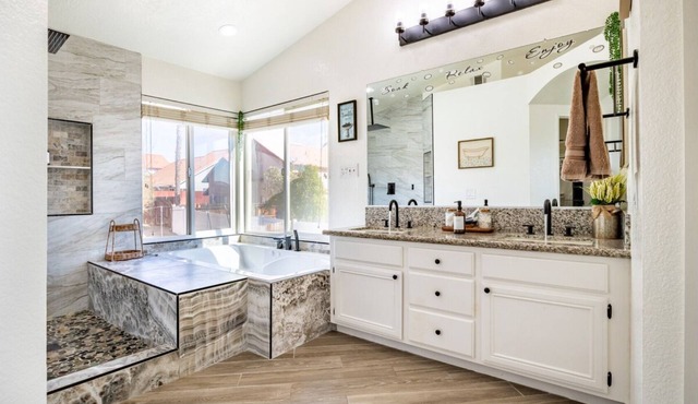 Spacious 4-bedroom house in tranquil Moreno Valley with AC