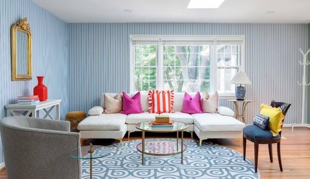 Spacious 4-bedroom house in amazing Silver Spring with WiFi, AC