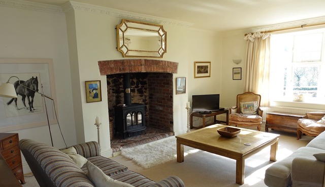 spacious 4 bedroom cottage with luxury conservatory