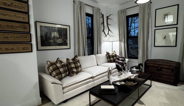 Spacious 4-bedroom house in Horseheads- The Paddock on Main