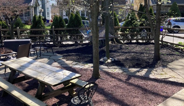 Spacious 4-bedroom house with WiFi, Close to Philly in wonderful Havertown