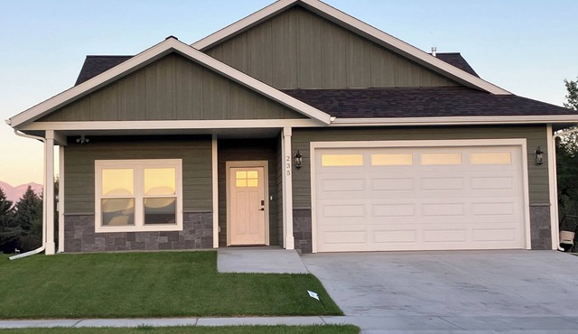 Spacious 4-bedroom house in NW Kalispell with zero step entry