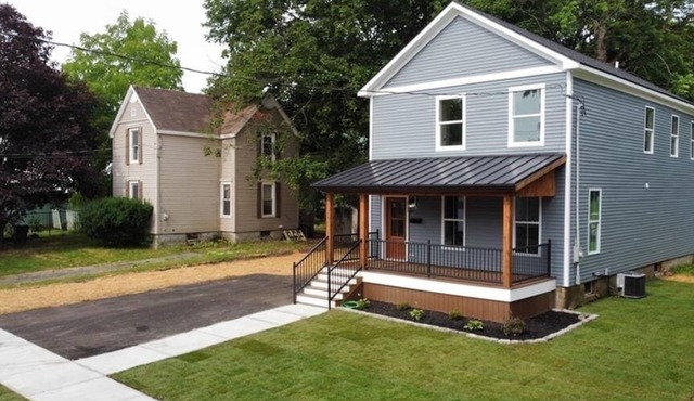 Spacious 4 bedroom home in the village