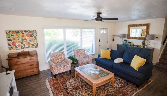 Spacious 4-bedroom home centrally located between the Cottonwoods and Park City