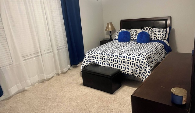 Spacious 4-bedroom home, short drive to Auburn University