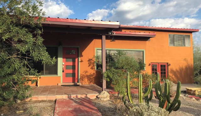 Spacious 4-bedroom home in charming Tucson Foothills on four desert acres