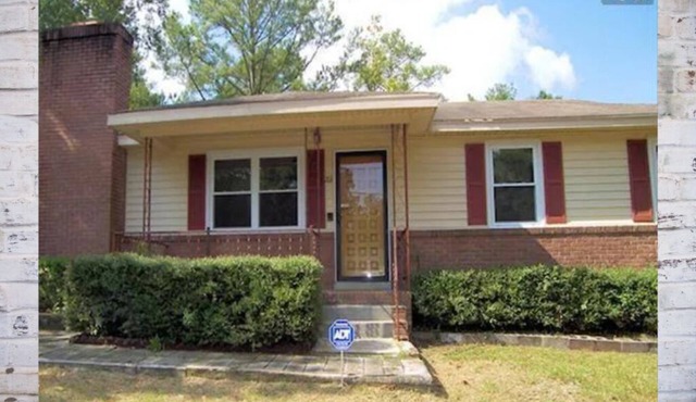 Spacious 4-bedroom house with AC, WiFi in peaceful Columbia