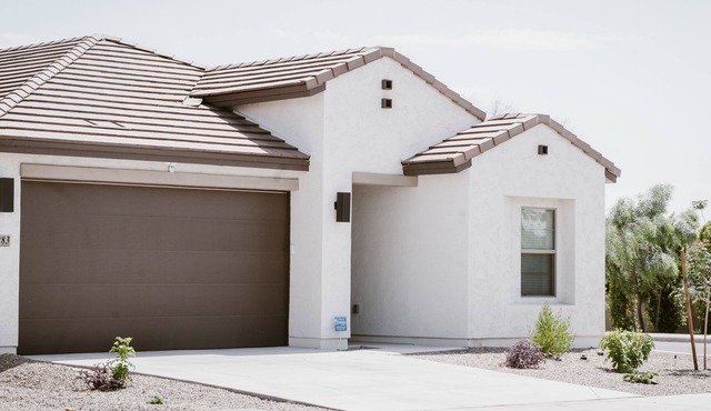 Spacious 4-bedroom house in Glendale