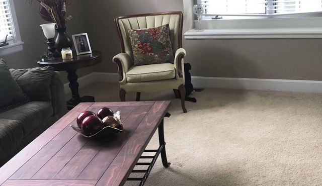 Spacious 4-bedroom house in amazing Lawrence with AC and fitness room