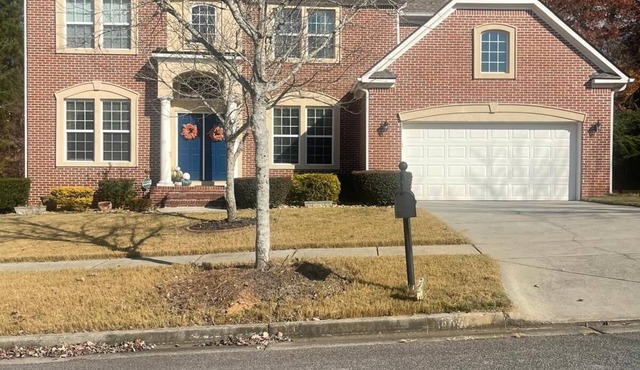 Spacious 4-bedroom house in tranquil Atlanta with AC